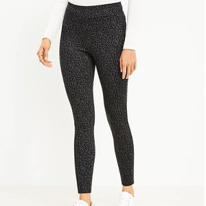 Loft Animal Print Leopard Leggings Womans Gray Black High Rise Pants Large